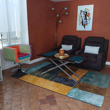 Appartement Sanyo à Briare Extérieur photo