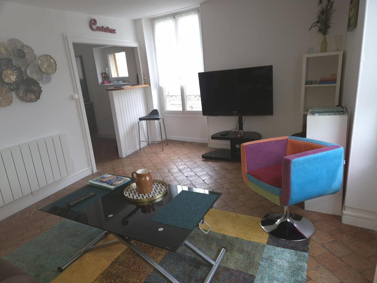 Appartement Sanyo à Briare Extérieur photo